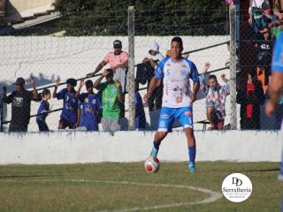 
<a style='margin-left: 5px;' class='btn btn-xs btn-social btn-facebook' href='https://www.facebook.com/sharer/sharer.php?u=https://www.boladovale.com.br/imgs/800-800-90/conteudo/fotos/1877/img8244.jpg' rel='popup' data-width='500' data-height='400'><i class='fa fa-facebook'></i>Compartilhar <span class='hidden-xs'>no Facebook</span>
</a> 
<a class='btn btn-default btn-xs' target='_blank' href='imgs/800-800-90/conteudo/fotos/1877/img8244.jpg'>
<span class='glyphicon glyphicon-cloud-download'></span> Salvar
</a> 
<span></span>