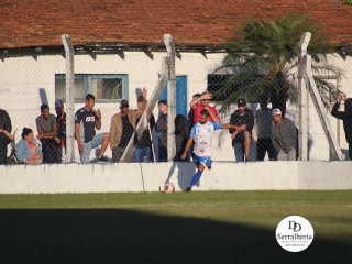 
<a style='margin-left: 5px;' class='btn btn-xs btn-social btn-facebook' href='https://www.facebook.com/sharer/sharer.php?u=https://www.boladovale.com.br/imgs/800-800-90/conteudo/fotos/1877/img8287.jpg' rel='popup' data-width='500' data-height='400'><i class='fa fa-facebook'></i>Compartilhar <span class='hidden-xs'>no Facebook</span>
</a> 
<a class='btn btn-default btn-xs' target='_blank' href='imgs/800-800-90/conteudo/fotos/1877/img8287.jpg'>
<span class='glyphicon glyphicon-cloud-download'></span> Salvar
</a> 
<span></span>