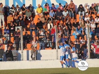 
<a style='margin-left: 5px;' class='btn btn-xs btn-social btn-facebook' href='https://www.facebook.com/sharer/sharer.php?u=https://www.boladovale.com.br/imgs/800-800-90/conteudo/fotos/1877/img8302.jpg' rel='popup' data-width='500' data-height='400'><i class='fa fa-facebook'></i>Compartilhar <span class='hidden-xs'>no Facebook</span>
</a> 
<a class='btn btn-default btn-xs' target='_blank' href='imgs/800-800-90/conteudo/fotos/1877/img8302.jpg'>
<span class='glyphicon glyphicon-cloud-download'></span> Salvar
</a> 
<span></span>