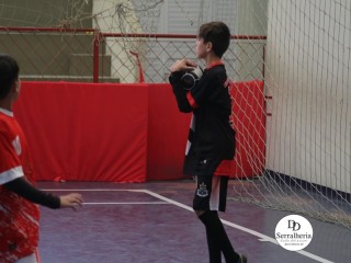
<a style='margin-left: 5px;' class='btn btn-xs btn-social btn-facebook' href='https://www.facebook.com/sharer/sharer.php?u=https://www.boladovale.com.br/imgs/800-800-90/conteudo/fotos/1878/img8391.jpg' rel='popup' data-width='500' data-height='400'><i class='fa fa-facebook'></i>Compartilhar <span class='hidden-xs'>no Facebook</span>
</a> 
<a class='btn btn-default btn-xs' target='_blank' href='imgs/800-800-90/conteudo/fotos/1878/img8391.jpg'>
<span class='glyphicon glyphicon-cloud-download'></span> Salvar
</a> 
<span></span>