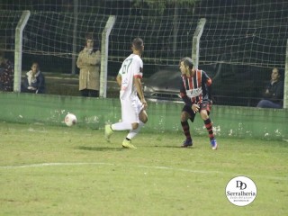 
<a style='margin-left: 5px;' class='btn btn-xs btn-social btn-facebook' href='https://www.facebook.com/sharer/sharer.php?u=https://www.boladovale.com.br/imgs/800-800-90/conteudo/fotos/1879/img8527.jpg' rel='popup' data-width='500' data-height='400'><i class='fa fa-facebook'></i>Compartilhar <span class='hidden-xs'>no Facebook</span>
</a> 
<a class='btn btn-default btn-xs' target='_blank' href='imgs/800-800-90/conteudo/fotos/1879/img8527.jpg'>
<span class='glyphicon glyphicon-cloud-download'></span> Salvar
</a> 
<span></span>