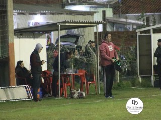 
<a style='margin-left: 5px;' class='btn btn-xs btn-social btn-facebook' href='https://www.facebook.com/sharer/sharer.php?u=https://www.boladovale.com.br/imgs/800-800-90/conteudo/fotos/1879/img8554.jpg' rel='popup' data-width='500' data-height='400'><i class='fa fa-facebook'></i>Compartilhar <span class='hidden-xs'>no Facebook</span>
</a> 
<a class='btn btn-default btn-xs' target='_blank' href='imgs/800-800-90/conteudo/fotos/1879/img8554.jpg'>
<span class='glyphicon glyphicon-cloud-download'></span> Salvar
</a> 
<span></span>