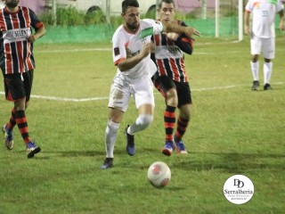 
<a style='margin-left: 5px;' class='btn btn-xs btn-social btn-facebook' href='https://www.facebook.com/sharer/sharer.php?u=https://www.boladovale.com.br/imgs/800-800-90/conteudo/fotos/1879/img8561.jpg' rel='popup' data-width='500' data-height='400'><i class='fa fa-facebook'></i>Compartilhar <span class='hidden-xs'>no Facebook</span>
</a> 
<a class='btn btn-default btn-xs' target='_blank' href='imgs/800-800-90/conteudo/fotos/1879/img8561.jpg'>
<span class='glyphicon glyphicon-cloud-download'></span> Salvar
</a> 
<span></span>