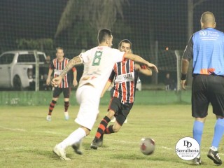 
<a style='margin-left: 5px;' class='btn btn-xs btn-social btn-facebook' href='https://www.facebook.com/sharer/sharer.php?u=https://www.boladovale.com.br/imgs/800-800-90/conteudo/fotos/1879/img8571.jpg' rel='popup' data-width='500' data-height='400'><i class='fa fa-facebook'></i>Compartilhar <span class='hidden-xs'>no Facebook</span>
</a> 
<a class='btn btn-default btn-xs' target='_blank' href='imgs/800-800-90/conteudo/fotos/1879/img8571.jpg'>
<span class='glyphicon glyphicon-cloud-download'></span> Salvar
</a> 
<span></span>