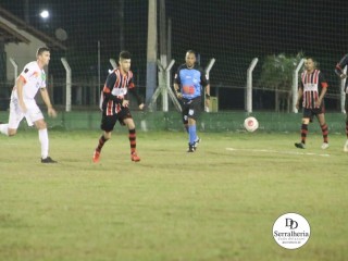 
<a style='margin-left: 5px;' class='btn btn-xs btn-social btn-facebook' href='https://www.facebook.com/sharer/sharer.php?u=https://www.boladovale.com.br/imgs/800-800-90/conteudo/fotos/1879/img8590.jpg' rel='popup' data-width='500' data-height='400'><i class='fa fa-facebook'></i>Compartilhar <span class='hidden-xs'>no Facebook</span>
</a> 
<a class='btn btn-default btn-xs' target='_blank' href='imgs/800-800-90/conteudo/fotos/1879/img8590.jpg'>
<span class='glyphicon glyphicon-cloud-download'></span> Salvar
</a> 
<span></span>