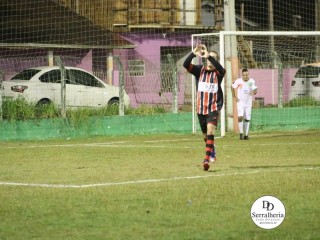 
<a style='margin-left: 5px;' class='btn btn-xs btn-social btn-facebook' href='https://www.facebook.com/sharer/sharer.php?u=https://www.boladovale.com.br/imgs/800-800-90/conteudo/fotos/1879/img8625.jpg' rel='popup' data-width='500' data-height='400'><i class='fa fa-facebook'></i>Compartilhar <span class='hidden-xs'>no Facebook</span>
</a> 
<a class='btn btn-default btn-xs' target='_blank' href='imgs/800-800-90/conteudo/fotos/1879/img8625.jpg'>
<span class='glyphicon glyphicon-cloud-download'></span> Salvar
</a> 
<span></span>