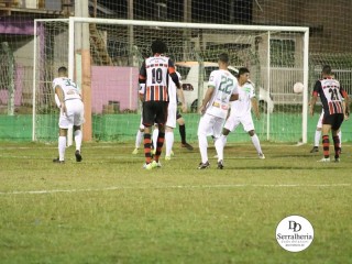 
<a style='margin-left: 5px;' class='btn btn-xs btn-social btn-facebook' href='https://www.facebook.com/sharer/sharer.php?u=https://www.boladovale.com.br/imgs/800-800-90/conteudo/fotos/1879/img8663.jpg' rel='popup' data-width='500' data-height='400'><i class='fa fa-facebook'></i>Compartilhar <span class='hidden-xs'>no Facebook</span>
</a> 
<a class='btn btn-default btn-xs' target='_blank' href='imgs/800-800-90/conteudo/fotos/1879/img8663.jpg'>
<span class='glyphicon glyphicon-cloud-download'></span> Salvar
</a> 
<span></span>