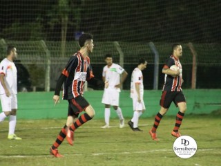 
<a style='margin-left: 5px;' class='btn btn-xs btn-social btn-facebook' href='https://www.facebook.com/sharer/sharer.php?u=https://www.boladovale.com.br/imgs/800-800-90/conteudo/fotos/1879/img8673.jpg' rel='popup' data-width='500' data-height='400'><i class='fa fa-facebook'></i>Compartilhar <span class='hidden-xs'>no Facebook</span>
</a> 
<a class='btn btn-default btn-xs' target='_blank' href='imgs/800-800-90/conteudo/fotos/1879/img8673.jpg'>
<span class='glyphicon glyphicon-cloud-download'></span> Salvar
</a> 
<span></span>