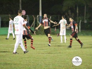 
<a style='margin-left: 5px;' class='btn btn-xs btn-social btn-facebook' href='https://www.facebook.com/sharer/sharer.php?u=https://www.boladovale.com.br/imgs/800-800-90/conteudo/fotos/1879/img8685.jpg' rel='popup' data-width='500' data-height='400'><i class='fa fa-facebook'></i>Compartilhar <span class='hidden-xs'>no Facebook</span>
</a> 
<a class='btn btn-default btn-xs' target='_blank' href='imgs/800-800-90/conteudo/fotos/1879/img8685.jpg'>
<span class='glyphicon glyphicon-cloud-download'></span> Salvar
</a> 
<span></span>