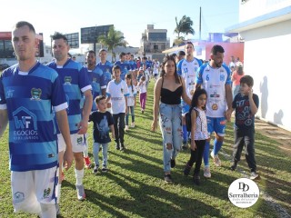 
<a style='margin-left: 5px;' class='btn btn-xs btn-social btn-facebook' href='https://www.facebook.com/sharer/sharer.php?u=https://www.boladovale.com.br/imgs/800-800-90/conteudo/fotos/1880/img8730.jpg' rel='popup' data-width='500' data-height='400'><i class='fa fa-facebook'></i>Compartilhar <span class='hidden-xs'>no Facebook</span>
</a> 
<a class='btn btn-default btn-xs' target='_blank' href='imgs/800-800-90/conteudo/fotos/1880/img8730.jpg'>
<span class='glyphicon glyphicon-cloud-download'></span> Salvar
</a> 
<span></span>