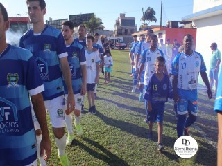 
<a style='margin-left: 5px;' class='btn btn-xs btn-social btn-facebook' href='https://www.facebook.com/sharer/sharer.php?u=https://www.boladovale.com.br/imgs/800-800-90/conteudo/fotos/1880/img8747.jpg' rel='popup' data-width='500' data-height='400'><i class='fa fa-facebook'></i>Compartilhar <span class='hidden-xs'>no Facebook</span>
</a> 
<a class='btn btn-default btn-xs' target='_blank' href='imgs/800-800-90/conteudo/fotos/1880/img8747.jpg'>
<span class='glyphicon glyphicon-cloud-download'></span> Salvar
</a> 
<span></span>