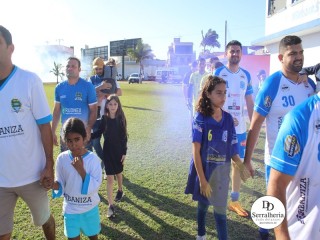 
<a style='margin-left: 5px;' class='btn btn-xs btn-social btn-facebook' href='https://www.facebook.com/sharer/sharer.php?u=https://www.boladovale.com.br/imgs/800-800-90/conteudo/fotos/1880/img8753.jpg' rel='popup' data-width='500' data-height='400'><i class='fa fa-facebook'></i>Compartilhar <span class='hidden-xs'>no Facebook</span>
</a> 
<a class='btn btn-default btn-xs' target='_blank' href='imgs/800-800-90/conteudo/fotos/1880/img8753.jpg'>
<span class='glyphicon glyphicon-cloud-download'></span> Salvar
</a> 
<span></span>