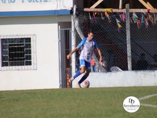 
<a style='margin-left: 5px;' class='btn btn-xs btn-social btn-facebook' href='https://www.facebook.com/sharer/sharer.php?u=https://www.boladovale.com.br/imgs/800-800-90/conteudo/fotos/1880/img8892.jpg' rel='popup' data-width='500' data-height='400'><i class='fa fa-facebook'></i>Compartilhar <span class='hidden-xs'>no Facebook</span>
</a> 
<a class='btn btn-default btn-xs' target='_blank' href='imgs/800-800-90/conteudo/fotos/1880/img8892.jpg'>
<span class='glyphicon glyphicon-cloud-download'></span> Salvar
</a> 
<span></span>