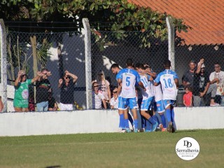 
<a style='margin-left: 5px;' class='btn btn-xs btn-social btn-facebook' href='https://www.facebook.com/sharer/sharer.php?u=https://www.boladovale.com.br/imgs/800-800-90/conteudo/fotos/1880/img8951.jpg' rel='popup' data-width='500' data-height='400'><i class='fa fa-facebook'></i>Compartilhar <span class='hidden-xs'>no Facebook</span>
</a> 
<a class='btn btn-default btn-xs' target='_blank' href='imgs/800-800-90/conteudo/fotos/1880/img8951.jpg'>
<span class='glyphicon glyphicon-cloud-download'></span> Salvar
</a> 
<span></span>