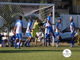 
<a style='margin-left: 5px;' class='btn btn-xs btn-social btn-facebook' href='https://www.facebook.com/sharer/sharer.php?u=https://www.boladovale.com.br/imgs/800-800-90/conteudo/fotos/1880/img8965.jpg' rel='popup' data-width='500' data-height='400'><i class='fa fa-facebook'></i>Compartilhar <span class='hidden-xs'>no Facebook</span>
</a> 
<a class='btn btn-default btn-xs' target='_blank' href='imgs/800-800-90/conteudo/fotos/1880/img8965.jpg'>
<span class='glyphicon glyphicon-cloud-download'></span> Salvar
</a> 
<span></span>