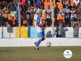 
<a style='margin-left: 5px;' class='btn btn-xs btn-social btn-facebook' href='https://www.facebook.com/sharer/sharer.php?u=https://www.boladovale.com.br/imgs/800-800-90/conteudo/fotos/1880/img8968.jpg' rel='popup' data-width='500' data-height='400'><i class='fa fa-facebook'></i>Compartilhar <span class='hidden-xs'>no Facebook</span>
</a> 
<a class='btn btn-default btn-xs' target='_blank' href='imgs/800-800-90/conteudo/fotos/1880/img8968.jpg'>
<span class='glyphicon glyphicon-cloud-download'></span> Salvar
</a> 
<span></span>