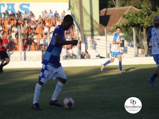 
<a style='margin-left: 5px;' class='btn btn-xs btn-social btn-facebook' href='https://www.facebook.com/sharer/sharer.php?u=https://www.boladovale.com.br/imgs/800-800-90/conteudo/fotos/1880/img9005.jpg' rel='popup' data-width='500' data-height='400'><i class='fa fa-facebook'></i>Compartilhar <span class='hidden-xs'>no Facebook</span>
</a> 
<a class='btn btn-default btn-xs' target='_blank' href='imgs/800-800-90/conteudo/fotos/1880/img9005.jpg'>
<span class='glyphicon glyphicon-cloud-download'></span> Salvar
</a> 
<span></span>