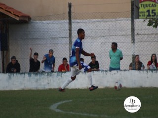 
<a style='margin-left: 5px;' class='btn btn-xs btn-social btn-facebook' href='https://www.facebook.com/sharer/sharer.php?u=https://www.boladovale.com.br/imgs/800-800-90/conteudo/fotos/1880/img9044.jpg' rel='popup' data-width='500' data-height='400'><i class='fa fa-facebook'></i>Compartilhar <span class='hidden-xs'>no Facebook</span>
</a> 
<a class='btn btn-default btn-xs' target='_blank' href='imgs/800-800-90/conteudo/fotos/1880/img9044.jpg'>
<span class='glyphicon glyphicon-cloud-download'></span> Salvar
</a> 
<span></span>