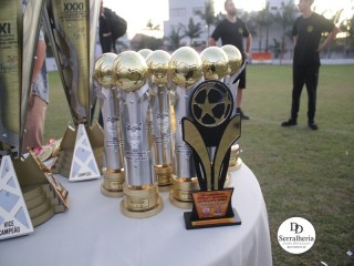 
<a style='margin-left: 5px;' class='btn btn-xs btn-social btn-facebook' href='https://www.facebook.com/sharer/sharer.php?u=https://www.boladovale.com.br/imgs/800-800-90/conteudo/fotos/1881/img9101.jpg' rel='popup' data-width='500' data-height='400'><i class='fa fa-facebook'></i>Compartilhar <span class='hidden-xs'>no Facebook</span>
</a> 
<a class='btn btn-default btn-xs' target='_blank' href='imgs/800-800-90/conteudo/fotos/1881/img9101.jpg'>
<span class='glyphicon glyphicon-cloud-download'></span> Salvar
</a> 
<span></span>