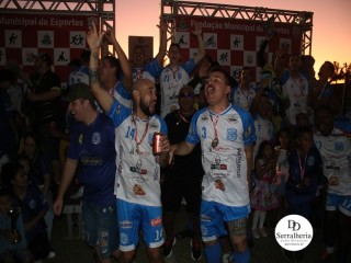 
<a style='margin-left: 5px;' class='btn btn-xs btn-social btn-facebook' href='https://www.facebook.com/sharer/sharer.php?u=https://www.boladovale.com.br/imgs/800-800-90/conteudo/fotos/1881/img9191.jpg' rel='popup' data-width='500' data-height='400'><i class='fa fa-facebook'></i>Compartilhar <span class='hidden-xs'>no Facebook</span>
</a> 
<a class='btn btn-default btn-xs' target='_blank' href='imgs/800-800-90/conteudo/fotos/1881/img9191.jpg'>
<span class='glyphicon glyphicon-cloud-download'></span> Salvar
</a> 
<span></span>