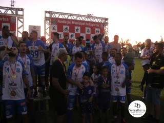 
<a style='margin-left: 5px;' class='btn btn-xs btn-social btn-facebook' href='https://www.facebook.com/sharer/sharer.php?u=https://www.boladovale.com.br/imgs/800-800-90/conteudo/fotos/1881/img9196.jpg' rel='popup' data-width='500' data-height='400'><i class='fa fa-facebook'></i>Compartilhar <span class='hidden-xs'>no Facebook</span>
</a> 
<a class='btn btn-default btn-xs' target='_blank' href='imgs/800-800-90/conteudo/fotos/1881/img9196.jpg'>
<span class='glyphicon glyphicon-cloud-download'></span> Salvar
</a> 
<span></span>