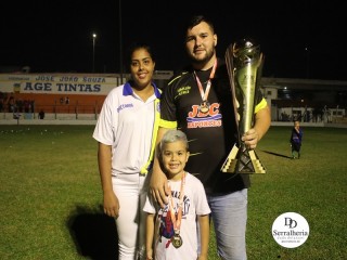 
<a style='margin-left: 5px;' class='btn btn-xs btn-social btn-facebook' href='https://www.facebook.com/sharer/sharer.php?u=https://www.boladovale.com.br/imgs/800-800-90/conteudo/fotos/1881/img9285.jpg' rel='popup' data-width='500' data-height='400'><i class='fa fa-facebook'></i>Compartilhar <span class='hidden-xs'>no Facebook</span>
</a> 
<a class='btn btn-default btn-xs' target='_blank' href='imgs/800-800-90/conteudo/fotos/1881/img9285.jpg'>
<span class='glyphicon glyphicon-cloud-download'></span> Salvar
</a> 
<span></span>