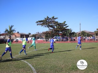 
<a style='margin-left: 5px;' class='btn btn-xs btn-social btn-facebook' href='https://www.facebook.com/sharer/sharer.php?u=https://www.boladovale.com.br/imgs/800-800-90/conteudo/fotos/1882/img9361.jpg' rel='popup' data-width='500' data-height='400'><i class='fa fa-facebook'></i>Compartilhar <span class='hidden-xs'>no Facebook</span>
</a> 
<a class='btn btn-default btn-xs' target='_blank' href='imgs/800-800-90/conteudo/fotos/1882/img9361.jpg'>
<span class='glyphicon glyphicon-cloud-download'></span> Salvar
</a> 
<span></span>