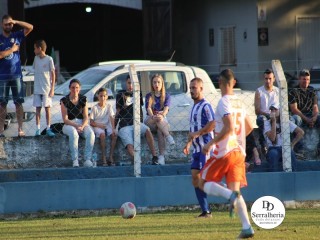 
<a style='margin-left: 5px;' class='btn btn-xs btn-social btn-facebook' href='https://www.facebook.com/sharer/sharer.php?u=https://www.boladovale.com.br/imgs/800-800-90/conteudo/fotos/1883/img9586.jpg' rel='popup' data-width='500' data-height='400'><i class='fa fa-facebook'></i>Compartilhar <span class='hidden-xs'>no Facebook</span>
</a> 
<a class='btn btn-default btn-xs' target='_blank' href='imgs/800-800-90/conteudo/fotos/1883/img9586.jpg'>
<span class='glyphicon glyphicon-cloud-download'></span> Salvar
</a> 
<span></span>