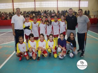 
<a style='margin-left: 5px;' class='btn btn-xs btn-social btn-facebook' href='https://www.facebook.com/sharer/sharer.php?u=https://www.boladovale.com.br/imgs/800-800-90/conteudo/fotos/1884/img9625.jpg' rel='popup' data-width='500' data-height='400'><i class='fa fa-facebook'></i>Compartilhar <span class='hidden-xs'>no Facebook</span>
</a> 
<a class='btn btn-default btn-xs' target='_blank' href='imgs/800-800-90/conteudo/fotos/1884/img9625.jpg'>
<span class='glyphicon glyphicon-cloud-download'></span> Salvar
</a> 
<span></span>