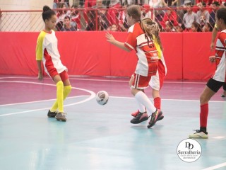 
<a style='margin-left: 5px;' class='btn btn-xs btn-social btn-facebook' href='https://www.facebook.com/sharer/sharer.php?u=https://www.boladovale.com.br/imgs/800-800-90/conteudo/fotos/1884/img9687.jpg' rel='popup' data-width='500' data-height='400'><i class='fa fa-facebook'></i>Compartilhar <span class='hidden-xs'>no Facebook</span>
</a> 
<a class='btn btn-default btn-xs' target='_blank' href='imgs/800-800-90/conteudo/fotos/1884/img9687.jpg'>
<span class='glyphicon glyphicon-cloud-download'></span> Salvar
</a> 
<span></span>