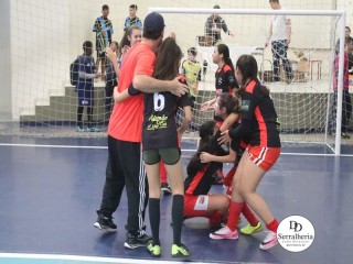 
<a style='margin-left: 5px;' class='btn btn-xs btn-social btn-facebook' href='https://www.facebook.com/sharer/sharer.php?u=https://www.boladovale.com.br/imgs/800-800-90/conteudo/fotos/1885/img9999-8.jpg' rel='popup' data-width='500' data-height='400'><i class='fa fa-facebook'></i>Compartilhar <span class='hidden-xs'>no Facebook</span>
</a> 
<a class='btn btn-default btn-xs' target='_blank' href='imgs/800-800-90/conteudo/fotos/1885/img9999-8.jpg'>
<span class='glyphicon glyphicon-cloud-download'></span> Salvar
</a> 
<span></span>