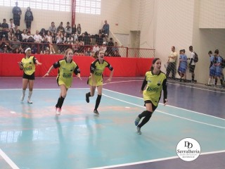 
<a style='margin-left: 5px;' class='btn btn-xs btn-social btn-facebook' href='https://www.facebook.com/sharer/sharer.php?u=https://www.boladovale.com.br/imgs/800-800-90/conteudo/fotos/1886/img9999-162.jpg' rel='popup' data-width='500' data-height='400'><i class='fa fa-facebook'></i>Compartilhar <span class='hidden-xs'>no Facebook</span>
</a> 
<a class='btn btn-default btn-xs' target='_blank' href='imgs/800-800-90/conteudo/fotos/1886/img9999-162.jpg'>
<span class='glyphicon glyphicon-cloud-download'></span> Salvar
</a> 
<span></span>