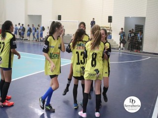 
<a style='margin-left: 5px;' class='btn btn-xs btn-social btn-facebook' href='https://www.facebook.com/sharer/sharer.php?u=https://www.boladovale.com.br/imgs/800-800-90/conteudo/fotos/1886/img9999-169.jpg' rel='popup' data-width='500' data-height='400'><i class='fa fa-facebook'></i>Compartilhar <span class='hidden-xs'>no Facebook</span>
</a> 
<a class='btn btn-default btn-xs' target='_blank' href='imgs/800-800-90/conteudo/fotos/1886/img9999-169.jpg'>
<span class='glyphicon glyphicon-cloud-download'></span> Salvar
</a> 
<span></span>