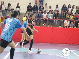 
<a style='margin-left: 5px;' class='btn btn-xs btn-social btn-facebook' href='https://www.facebook.com/sharer/sharer.php?u=https://www.boladovale.com.br/imgs/800-800-90/conteudo/fotos/1887/img9999-268.jpg' rel='popup' data-width='500' data-height='400'><i class='fa fa-facebook'></i>Compartilhar <span class='hidden-xs'>no Facebook</span>
</a> 
<a class='btn btn-default btn-xs' target='_blank' href='imgs/800-800-90/conteudo/fotos/1887/img9999-268.jpg'>
<span class='glyphicon glyphicon-cloud-download'></span> Salvar
</a> 
<span></span>