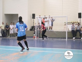 
<a style='margin-left: 5px;' class='btn btn-xs btn-social btn-facebook' href='https://www.facebook.com/sharer/sharer.php?u=https://www.boladovale.com.br/imgs/800-800-90/conteudo/fotos/1887/img9999-298.jpg' rel='popup' data-width='500' data-height='400'><i class='fa fa-facebook'></i>Compartilhar <span class='hidden-xs'>no Facebook</span>
</a> 
<a class='btn btn-default btn-xs' target='_blank' href='imgs/800-800-90/conteudo/fotos/1887/img9999-298.jpg'>
<span class='glyphicon glyphicon-cloud-download'></span> Salvar
</a> 
<span></span>