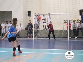 
<a style='margin-left: 5px;' class='btn btn-xs btn-social btn-facebook' href='https://www.facebook.com/sharer/sharer.php?u=https://www.boladovale.com.br/imgs/800-800-90/conteudo/fotos/1887/img9999-318.jpg' rel='popup' data-width='500' data-height='400'><i class='fa fa-facebook'></i>Compartilhar <span class='hidden-xs'>no Facebook</span>
</a> 
<a class='btn btn-default btn-xs' target='_blank' href='imgs/800-800-90/conteudo/fotos/1887/img9999-318.jpg'>
<span class='glyphicon glyphicon-cloud-download'></span> Salvar
</a> 
<span></span>