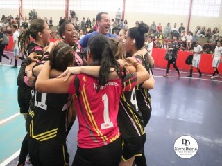 
<a style='margin-left: 5px;' class='btn btn-xs btn-social btn-facebook' href='https://www.facebook.com/sharer/sharer.php?u=https://www.boladovale.com.br/imgs/800-800-90/conteudo/fotos/1887/img9999-356.jpg' rel='popup' data-width='500' data-height='400'><i class='fa fa-facebook'></i>Compartilhar <span class='hidden-xs'>no Facebook</span>
</a> 
<a class='btn btn-default btn-xs' target='_blank' href='imgs/800-800-90/conteudo/fotos/1887/img9999-356.jpg'>
<span class='glyphicon glyphicon-cloud-download'></span> Salvar
</a> 
<span></span>