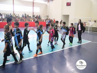 
<a style='margin-left: 5px;' class='btn btn-xs btn-social btn-facebook' href='https://www.facebook.com/sharer/sharer.php?u=https://www.boladovale.com.br/imgs/800-800-90/conteudo/fotos/1888/img9879.jpg' rel='popup' data-width='500' data-height='400'><i class='fa fa-facebook'></i>Compartilhar <span class='hidden-xs'>no Facebook</span>
</a> 
<a class='btn btn-default btn-xs' target='_blank' href='imgs/800-800-90/conteudo/fotos/1888/img9879.jpg'>
<span class='glyphicon glyphicon-cloud-download'></span> Salvar
</a> 
<span></span>