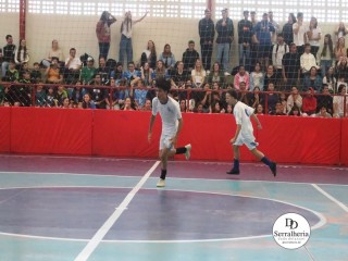 
<a style='margin-left: 5px;' class='btn btn-xs btn-social btn-facebook' href='https://www.facebook.com/sharer/sharer.php?u=https://www.boladovale.com.br/imgs/800-800-90/conteudo/fotos/1889/img9999-68.jpg' rel='popup' data-width='500' data-height='400'><i class='fa fa-facebook'></i>Compartilhar <span class='hidden-xs'>no Facebook</span>
</a> 
<a class='btn btn-default btn-xs' target='_blank' href='imgs/800-800-90/conteudo/fotos/1889/img9999-68.jpg'>
<span class='glyphicon glyphicon-cloud-download'></span> Salvar
</a> 
<span></span>
