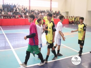 
<a style='margin-left: 5px;' class='btn btn-xs btn-social btn-facebook' href='https://www.facebook.com/sharer/sharer.php?u=https://www.boladovale.com.br/imgs/800-800-90/conteudo/fotos/1889/img9999-90.jpg' rel='popup' data-width='500' data-height='400'><i class='fa fa-facebook'></i>Compartilhar <span class='hidden-xs'>no Facebook</span>
</a> 
<a class='btn btn-default btn-xs' target='_blank' href='imgs/800-800-90/conteudo/fotos/1889/img9999-90.jpg'>
<span class='glyphicon glyphicon-cloud-download'></span> Salvar
</a> 
<span></span>