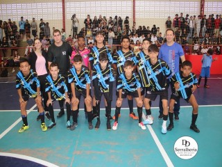 
<a style='margin-left: 5px;' class='btn btn-xs btn-social btn-facebook' href='https://www.facebook.com/sharer/sharer.php?u=https://www.boladovale.com.br/imgs/800-800-90/conteudo/fotos/1890/img9999-178.jpg' rel='popup' data-width='500' data-height='400'><i class='fa fa-facebook'></i>Compartilhar <span class='hidden-xs'>no Facebook</span>
</a> 
<a class='btn btn-default btn-xs' target='_blank' href='imgs/800-800-90/conteudo/fotos/1890/img9999-178.jpg'>
<span class='glyphicon glyphicon-cloud-download'></span> Salvar
</a> 
<span></span>