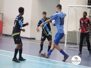 
<a style='margin-left: 5px;' class='btn btn-xs btn-social btn-facebook' href='https://www.facebook.com/sharer/sharer.php?u=https://www.boladovale.com.br/imgs/800-800-90/conteudo/fotos/1890/img9999-182.jpg' rel='popup' data-width='500' data-height='400'><i class='fa fa-facebook'></i>Compartilhar <span class='hidden-xs'>no Facebook</span>
</a> 
<a class='btn btn-default btn-xs' target='_blank' href='imgs/800-800-90/conteudo/fotos/1890/img9999-182.jpg'>
<span class='glyphicon glyphicon-cloud-download'></span> Salvar
</a> 
<span></span>