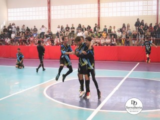 
<a style='margin-left: 5px;' class='btn btn-xs btn-social btn-facebook' href='https://www.facebook.com/sharer/sharer.php?u=https://www.boladovale.com.br/imgs/800-800-90/conteudo/fotos/1890/img9999-238.jpg' rel='popup' data-width='500' data-height='400'><i class='fa fa-facebook'></i>Compartilhar <span class='hidden-xs'>no Facebook</span>
</a> 
<a class='btn btn-default btn-xs' target='_blank' href='imgs/800-800-90/conteudo/fotos/1890/img9999-238.jpg'>
<span class='glyphicon glyphicon-cloud-download'></span> Salvar
</a> 
<span></span>