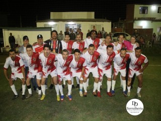 
<a style='margin-left: 5px;' class='btn btn-xs btn-social btn-facebook' href='https://www.facebook.com/sharer/sharer.php?u=https://www.boladovale.com.br/imgs/800-800-90/conteudo/fotos/1893/img0625.jpg' rel='popup' data-width='500' data-height='400'><i class='fa fa-facebook'></i>Compartilhar <span class='hidden-xs'>no Facebook</span>
</a> 
<a class='btn btn-default btn-xs' target='_blank' href='imgs/800-800-90/conteudo/fotos/1893/img0625.jpg'>
<span class='glyphicon glyphicon-cloud-download'></span> Salvar
</a> 
<span></span>