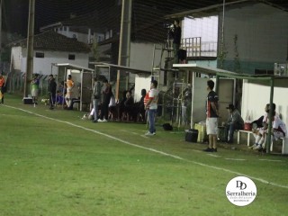
<a style='margin-left: 5px;' class='btn btn-xs btn-social btn-facebook' href='https://www.facebook.com/sharer/sharer.php?u=https://www.boladovale.com.br/imgs/800-800-90/conteudo/fotos/1893/img0650.jpg' rel='popup' data-width='500' data-height='400'><i class='fa fa-facebook'></i>Compartilhar <span class='hidden-xs'>no Facebook</span>
</a> 
<a class='btn btn-default btn-xs' target='_blank' href='imgs/800-800-90/conteudo/fotos/1893/img0650.jpg'>
<span class='glyphicon glyphicon-cloud-download'></span> Salvar
</a> 
<span></span>