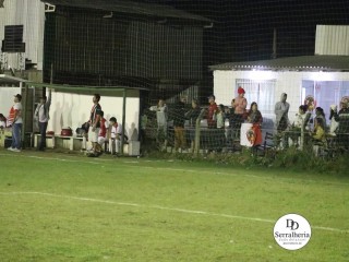 
<a style='margin-left: 5px;' class='btn btn-xs btn-social btn-facebook' href='https://www.facebook.com/sharer/sharer.php?u=https://www.boladovale.com.br/imgs/800-800-90/conteudo/fotos/1893/img0661.jpg' rel='popup' data-width='500' data-height='400'><i class='fa fa-facebook'></i>Compartilhar <span class='hidden-xs'>no Facebook</span>
</a> 
<a class='btn btn-default btn-xs' target='_blank' href='imgs/800-800-90/conteudo/fotos/1893/img0661.jpg'>
<span class='glyphicon glyphicon-cloud-download'></span> Salvar
</a> 
<span></span>