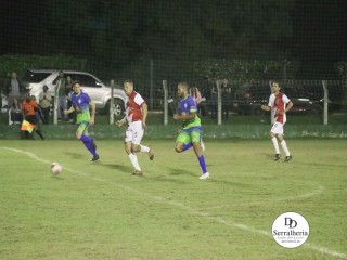 
<a style='margin-left: 5px;' class='btn btn-xs btn-social btn-facebook' href='https://www.facebook.com/sharer/sharer.php?u=https://www.boladovale.com.br/imgs/800-800-90/conteudo/fotos/1893/img0865.jpg' rel='popup' data-width='500' data-height='400'><i class='fa fa-facebook'></i>Compartilhar <span class='hidden-xs'>no Facebook</span>
</a> 
<a class='btn btn-default btn-xs' target='_blank' href='imgs/800-800-90/conteudo/fotos/1893/img0865.jpg'>
<span class='glyphicon glyphicon-cloud-download'></span> Salvar
</a> 
<span></span>