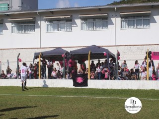 
<a style='margin-left: 5px;' class='btn btn-xs btn-social btn-facebook' href='https://www.facebook.com/sharer/sharer.php?u=https://www.boladovale.com.br/imgs/800-800-90/conteudo/fotos/1895/img1790.jpg' rel='popup' data-width='500' data-height='400'><i class='fa fa-facebook'></i>Compartilhar <span class='hidden-xs'>no Facebook</span>
</a> 
<a class='btn btn-default btn-xs' target='_blank' href='imgs/800-800-90/conteudo/fotos/1895/img1790.jpg'>
<span class='glyphicon glyphicon-cloud-download'></span> Salvar
</a> 
<span></span>