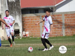 
<a style='margin-left: 5px;' class='btn btn-xs btn-social btn-facebook' href='https://www.facebook.com/sharer/sharer.php?u=https://www.boladovale.com.br/imgs/800-800-90/conteudo/fotos/1895/img1804.jpg' rel='popup' data-width='500' data-height='400'><i class='fa fa-facebook'></i>Compartilhar <span class='hidden-xs'>no Facebook</span>
</a> 
<a class='btn btn-default btn-xs' target='_blank' href='imgs/800-800-90/conteudo/fotos/1895/img1804.jpg'>
<span class='glyphicon glyphicon-cloud-download'></span> Salvar
</a> 
<span></span>