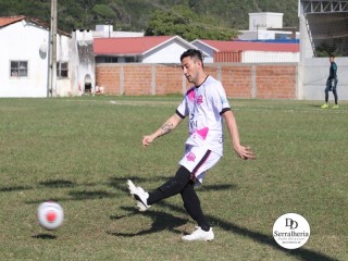 
<a style='margin-left: 5px;' class='btn btn-xs btn-social btn-facebook' href='https://www.facebook.com/sharer/sharer.php?u=https://www.boladovale.com.br/imgs/800-800-90/conteudo/fotos/1895/img1813.jpg' rel='popup' data-width='500' data-height='400'><i class='fa fa-facebook'></i>Compartilhar <span class='hidden-xs'>no Facebook</span>
</a> 
<a class='btn btn-default btn-xs' target='_blank' href='imgs/800-800-90/conteudo/fotos/1895/img1813.jpg'>
<span class='glyphicon glyphicon-cloud-download'></span> Salvar
</a> 
<span></span>
